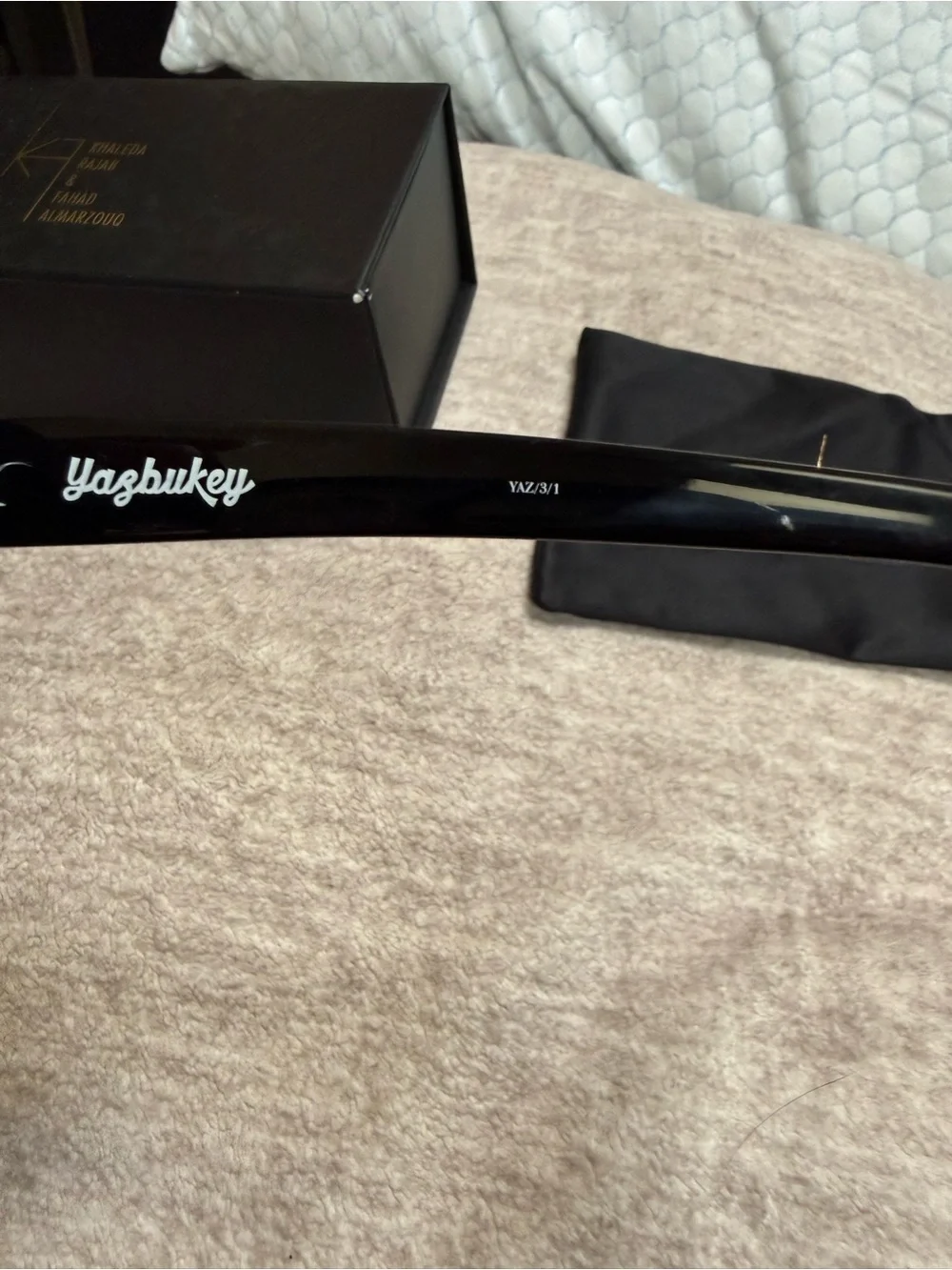 Yazbukey Black Cat Eyes Plastic Sunglasses